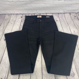 Wrangler Women’s High Rise Fierce Flare Black Jeans Size 6 NWOT